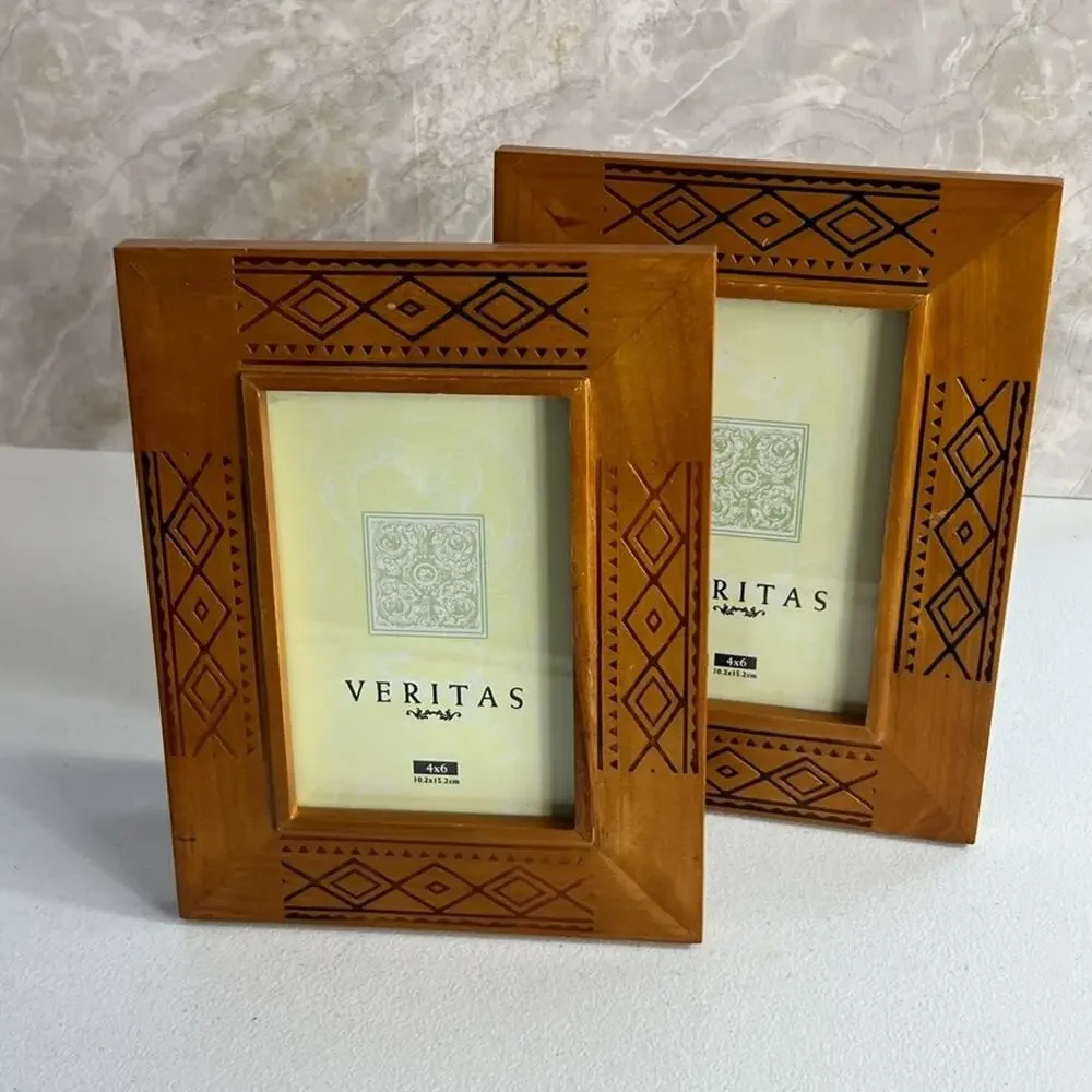 Veritas Honey Wood Embossed Picture Frames 4 x 6 Set of 2
